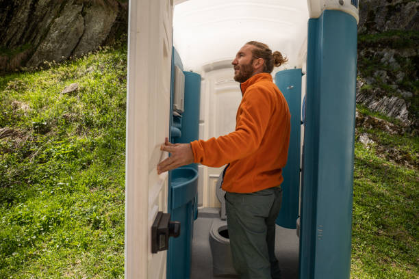 Portable Toilet Options We Offer in Hackberry, TX